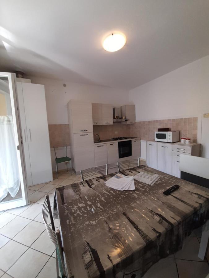 Casa Vacanze Claudette Arco Buitenkant foto